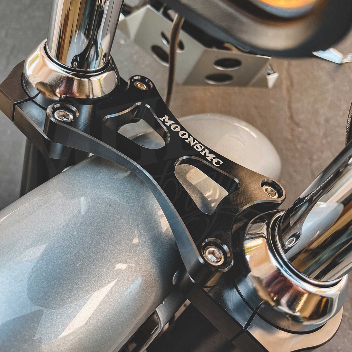 MOONSMC® 39mm Fork Brace