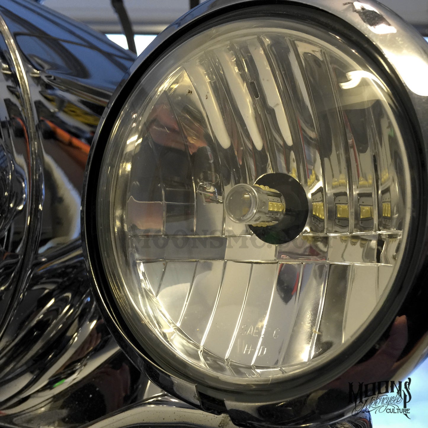 MOONSMC® FL Touring 881 LED Spotlight Bulbs, Lighting, MOONS, MOONSMC® // Moons Motorcycle Culture