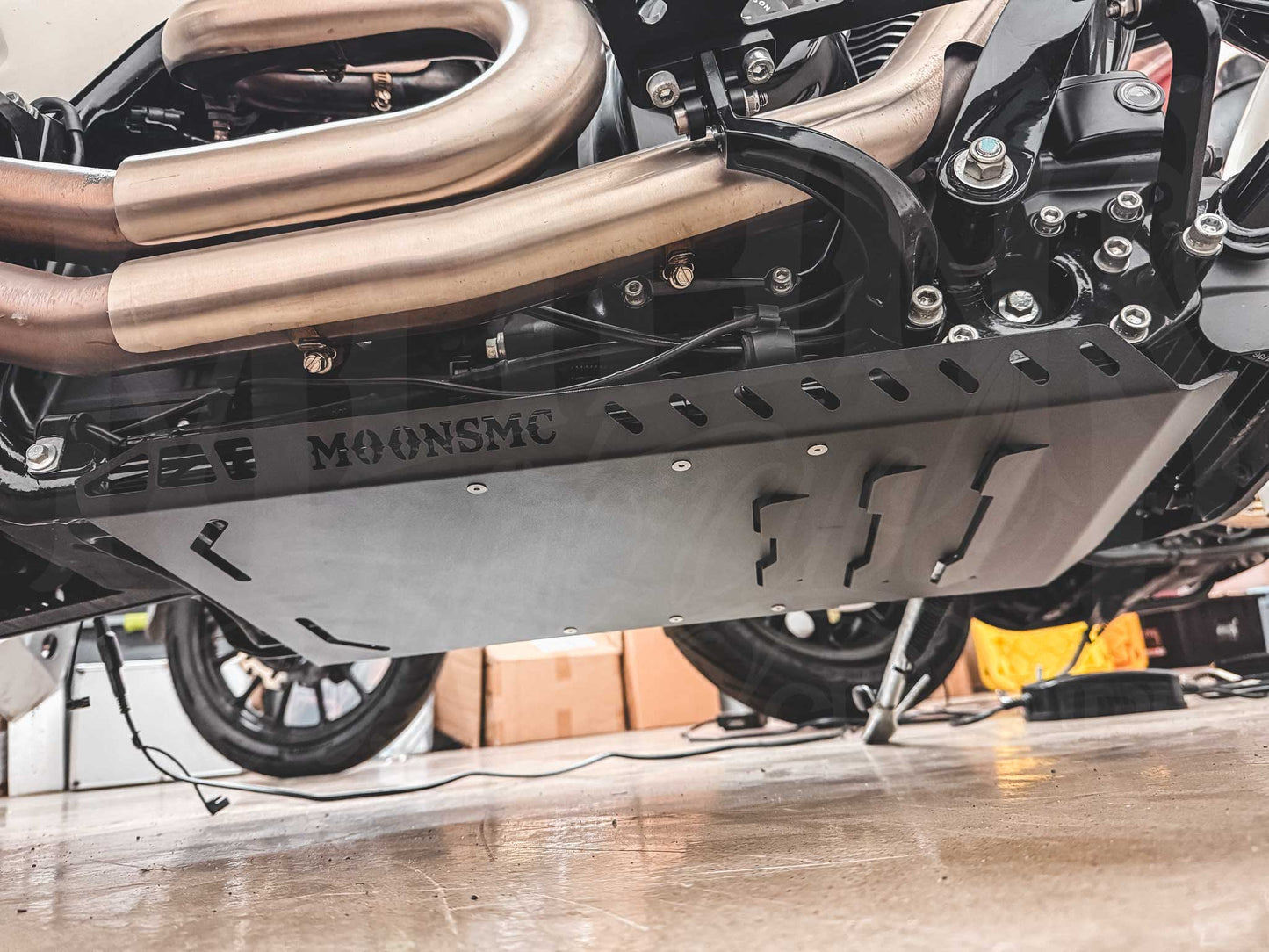 MOONSMC® 2014+ Touring / Bagger Full Lower Skid Plate