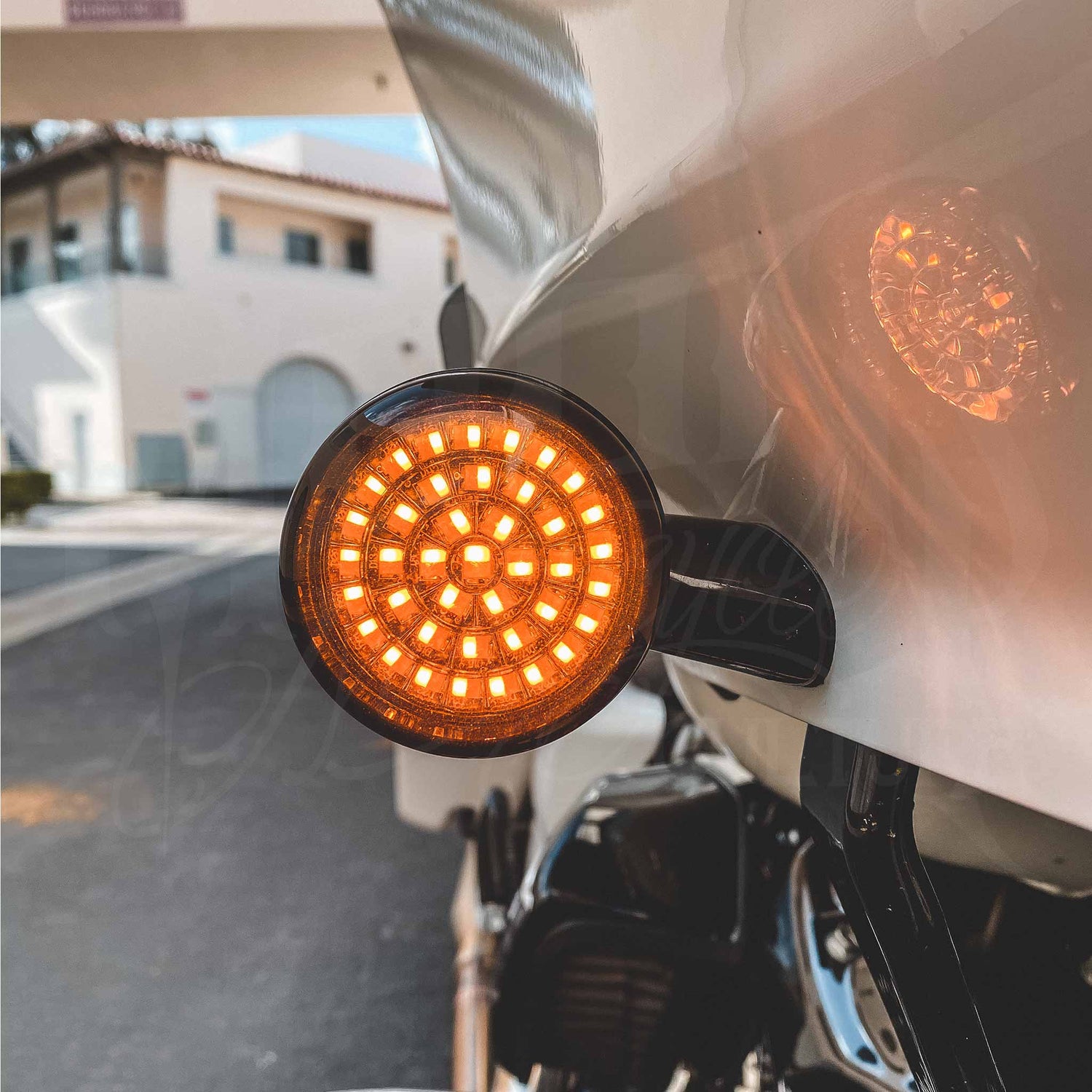 MOONSMC® MOONPODS V2 LED Turn Signals Harley – MOONSMC® // Culture