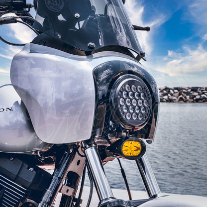 MOONSMC® Moonmaker Fly Eye® V2 5.75″ LED Headlight - MOONSMC® // Moons Motorcycle Culture
