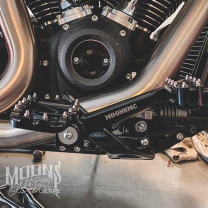 MOONSMC® 2018+ SOFTAIL M8 BRAKE PEDAL ARM - MOONSMC® // Moons Motorcycle Culture