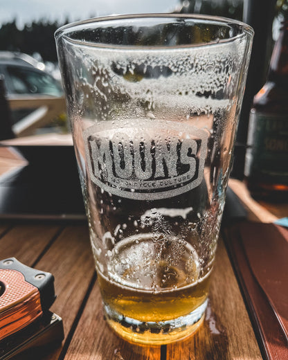 MOONSMC® Laser Etched Vintage Badge Beer Pint Glass 16 oz - MOONSMC® // Moons Motorcycle Culture